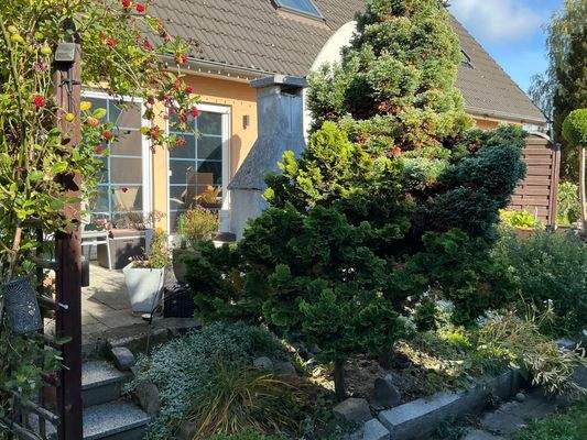 Terrasse zum Grundstück