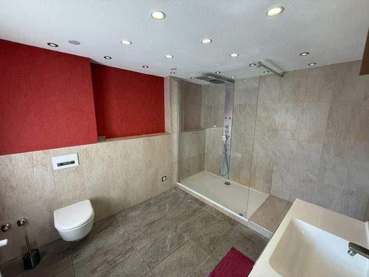 Badezimmer DG
