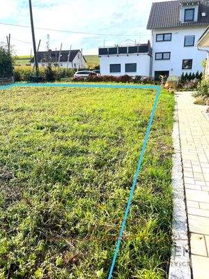 Sonniges Baugrundstück