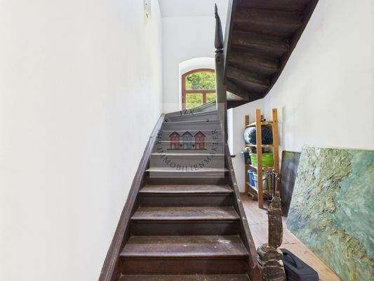 Aufgang Gäste-Wohnen