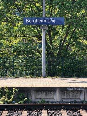 Nur zehn Minuten zu Fuß bis zur Haltestelle