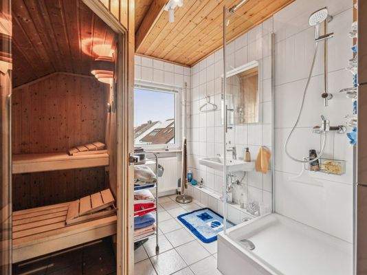 Sauna und Bad Dachgeschoss