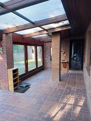 überdachte Terrasse