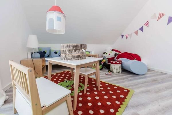 Mädelszimmer Einrichtungsbsp.
