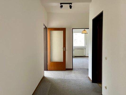 Flur 1. OG