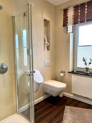 Gästebad mit Dusche