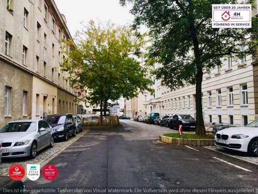 die Straße