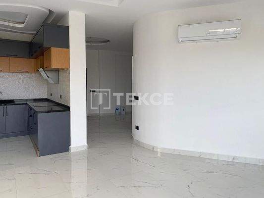 Detached House with a Private Swimming Pool in Alanya