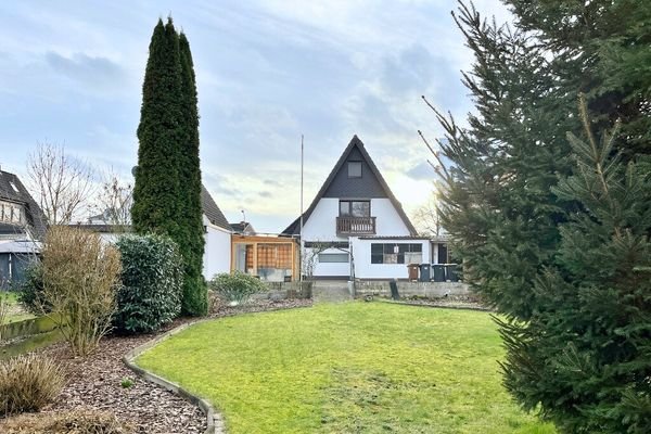 Haus zu verkaufen in Bremen Huchting – Hechler & Twachtmann Immobilien GmbH