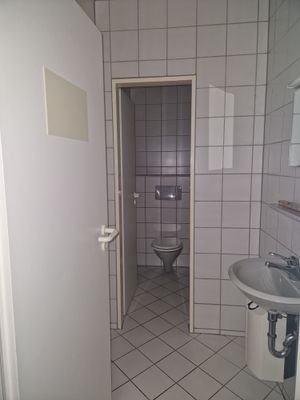 WC 2.jpg