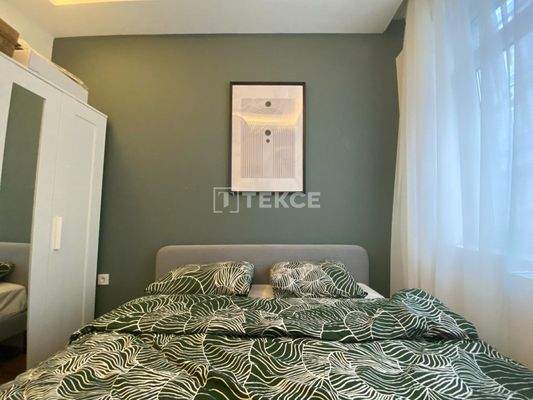 Key Ready Building 250 m from the Metro in Fatih Istanbul