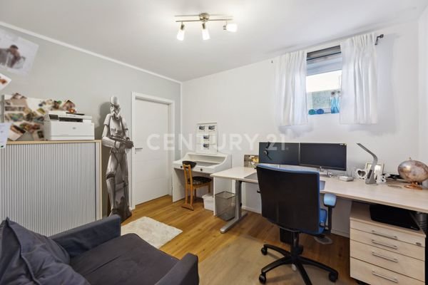 Arbeitszimmer Keller