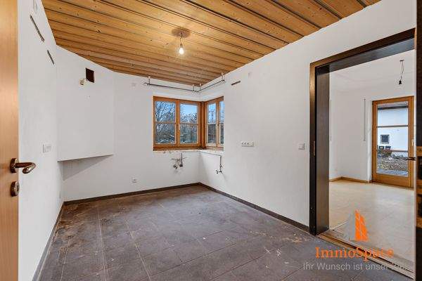 Blick in die Küche mit Abluft