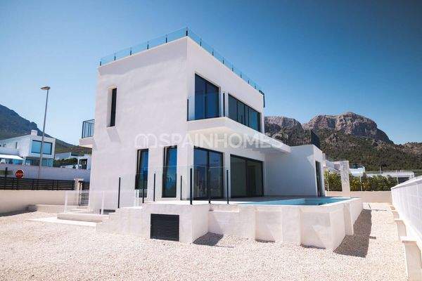 Stunning Polop House with Private Pool & Garden Retreat