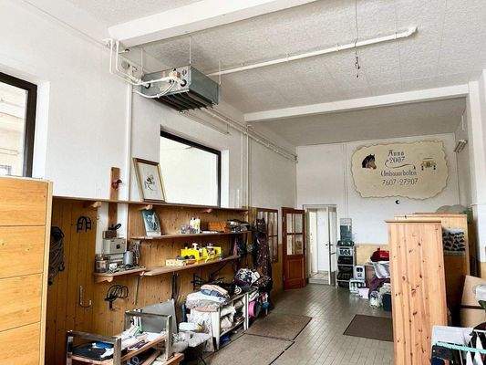 einige der größeren Nebenflächen im Haus
