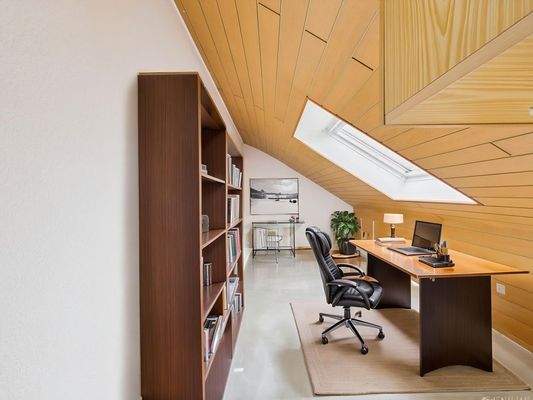 Mustermöblierung Büro