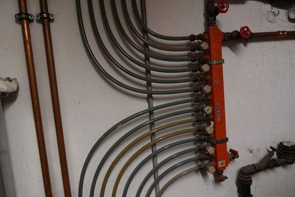 Fußbodenheizverteiler