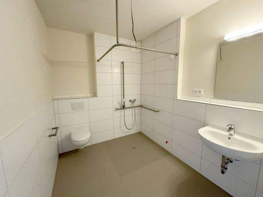 Badezimmer (Beispielwohnung im Haus)