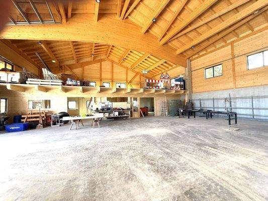 Zupacht von Teilflächen in der Haupthalle möglich