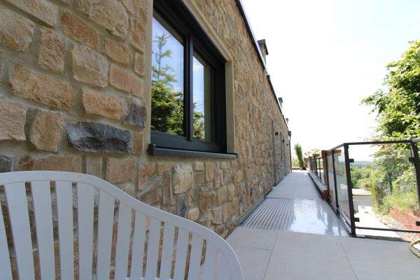 Terrasse Seite WE3.JPG