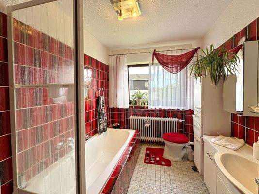 Haus Nr. 16 - Tageslichtbad im Erdgeschoss