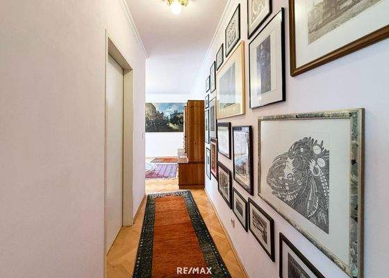 Vorraum zu Schlafzimmer