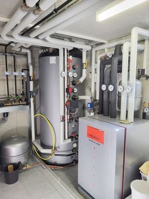 Heizungsanlage mit Erdwärmepumpe