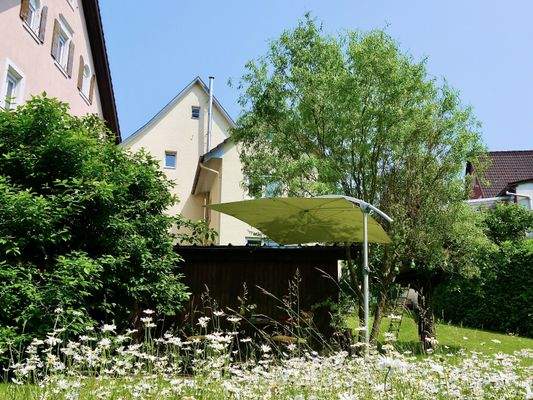 Westliche Gebäudeansicht, Bild 3