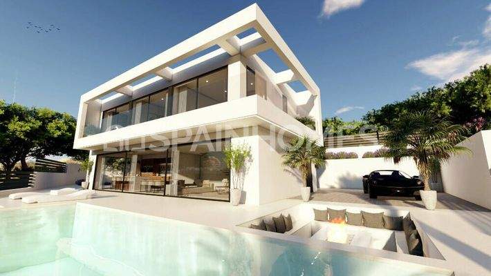 Detached 3-Bedroom House in El Campello Alicante