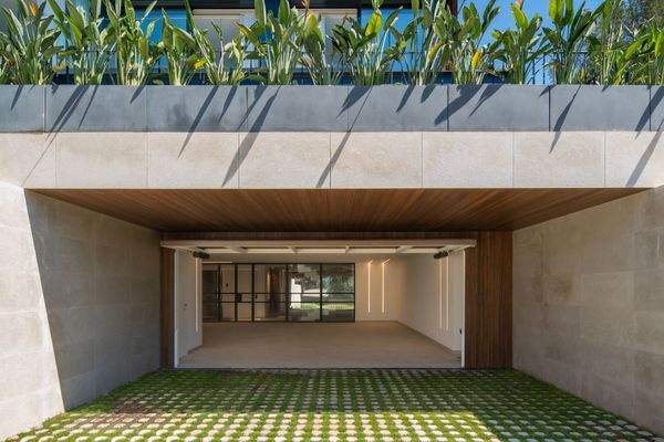 Garage Entrance in villa in Portals 2