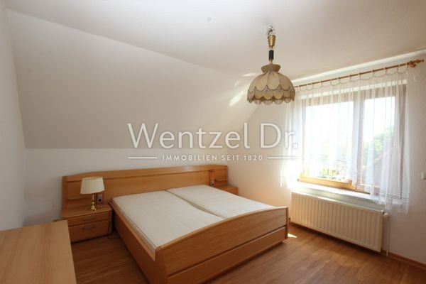 Schlafzimmer im OG