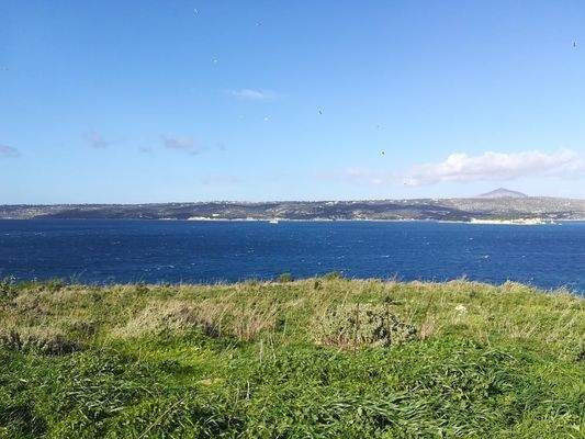 Grundstück direkt am Meer mit Zugang zum Strand