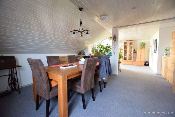 Essbereich der Dachgeschosswohnung