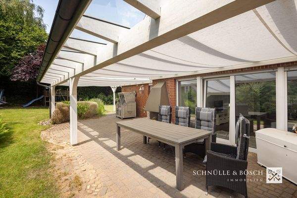 50m² überdachte Terrasse inklusive Beschattung