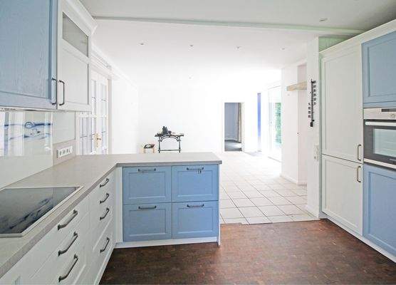 Küche und Esszimmer