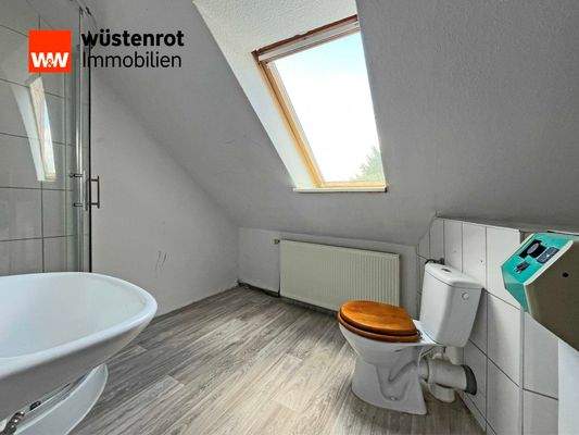 Bad Dachgeschoß