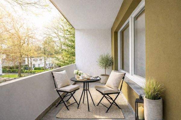 Sonniger Balkon (Visu)