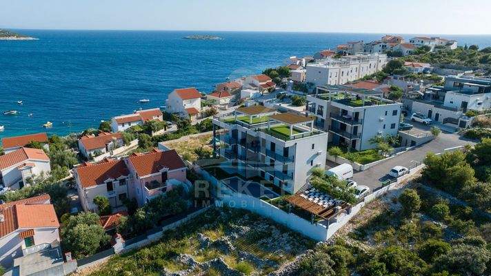 Nur 100 Meter vom entfernt