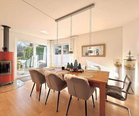 Esszimmer mit Terrasse