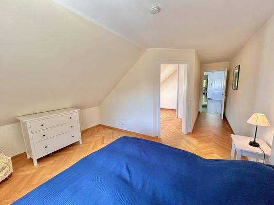 Schlafzimmer im Dachgeschoss