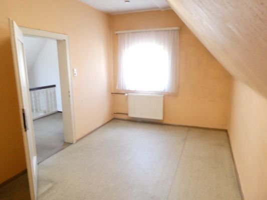 kleines Zimmer OG II