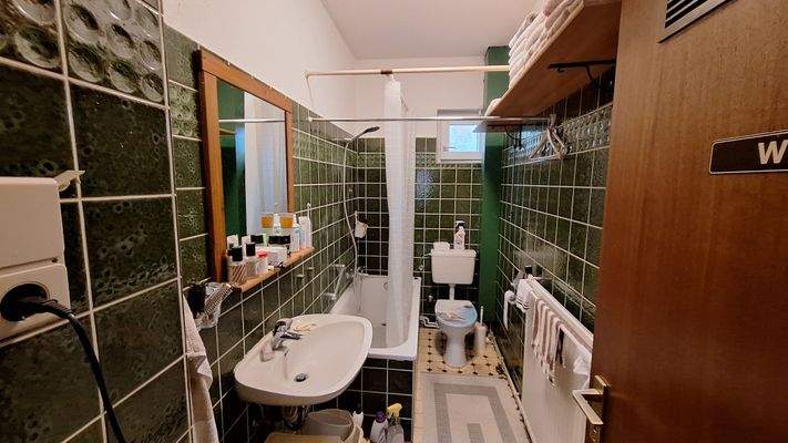 OG Badezimmer in 36 Nr 4.jpg