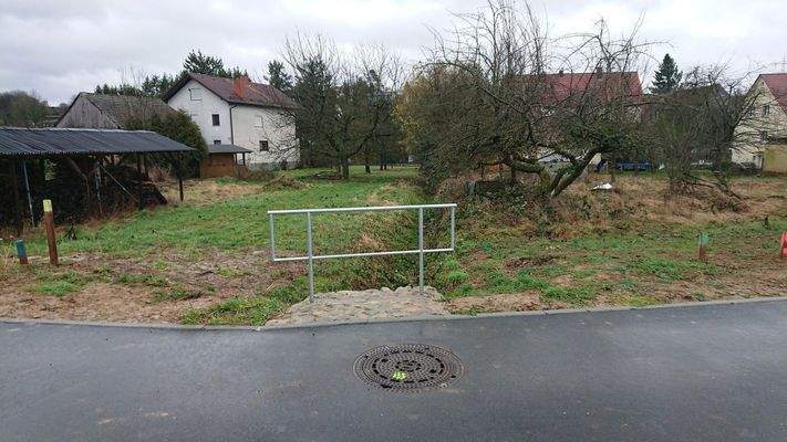 Grundstück liegt rechts