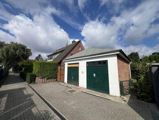 Ansicht Südost mit Zugang zum Garten