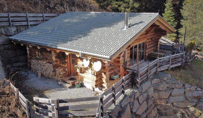 Little Badger mit schöner, großer Terrasse