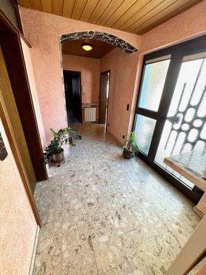 T20 Hinterhaus Eingangsbereich EG.jpg