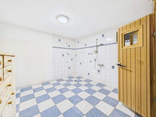 Dusche/Sauna UG