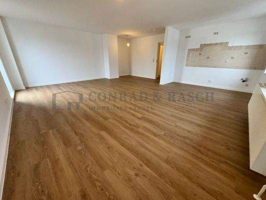 Wohnzimmer mit Küche