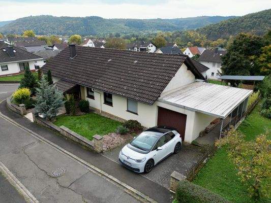 Seitlich Vorderseite