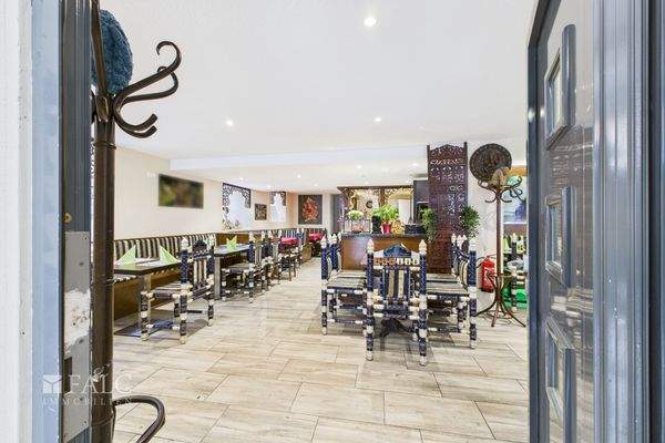 CAM04294G0-PR0028-STILL003